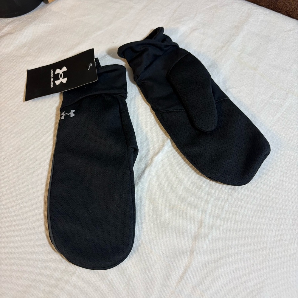 Under Armour Performance Winter Mittens in Black L/XL women’s